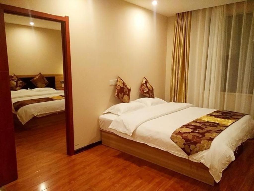 Greentree Alliance Yichang East Yichang Station Hotel Extérieur photo