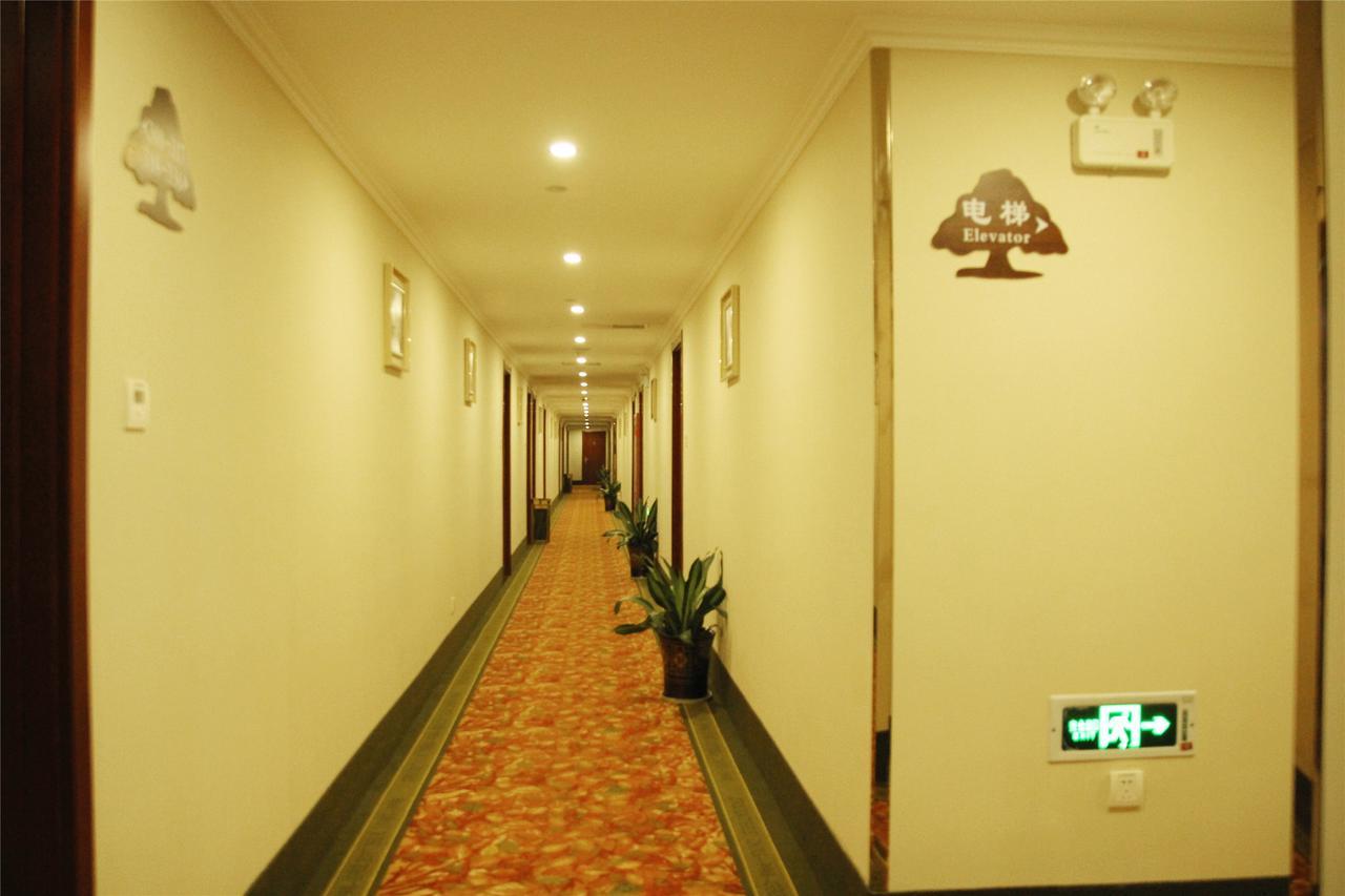 Greentree Alliance Yichang East Yichang Station Hotel Extérieur photo