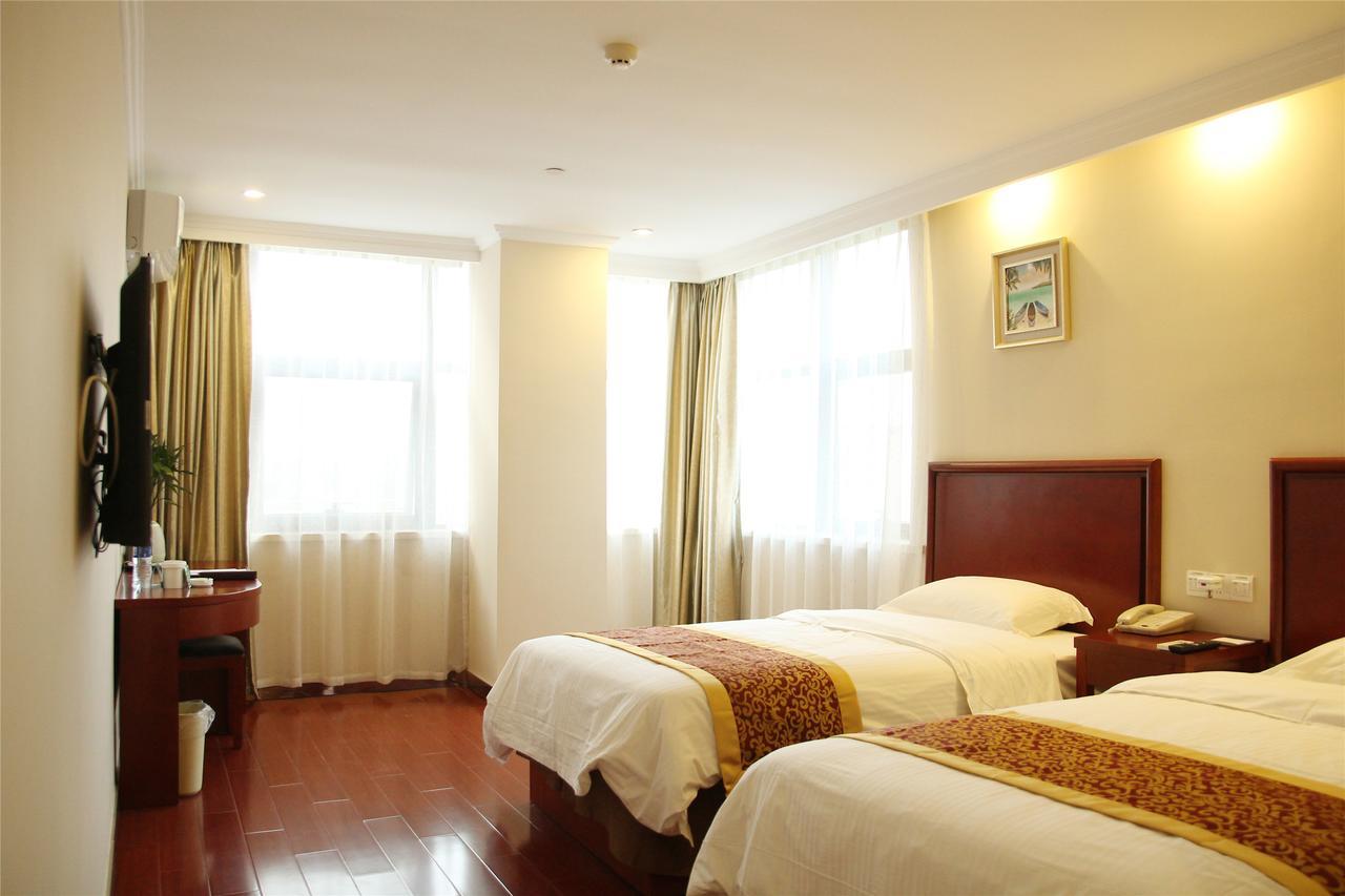Greentree Alliance Yichang East Yichang Station Hotel Extérieur photo